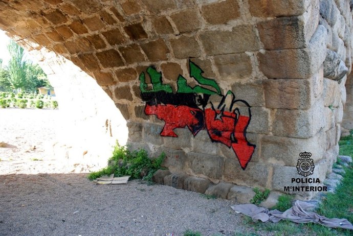 Grafiti Puente Romano