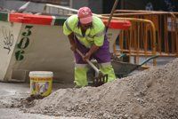 El empleo sumergido mueve 82.500 millones de euros, casi el 8% del PIB