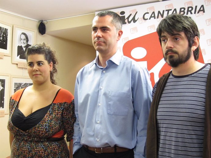 El Candidato De IU Al Ayuntamiento De Santander Con Los Números 2 Y 3