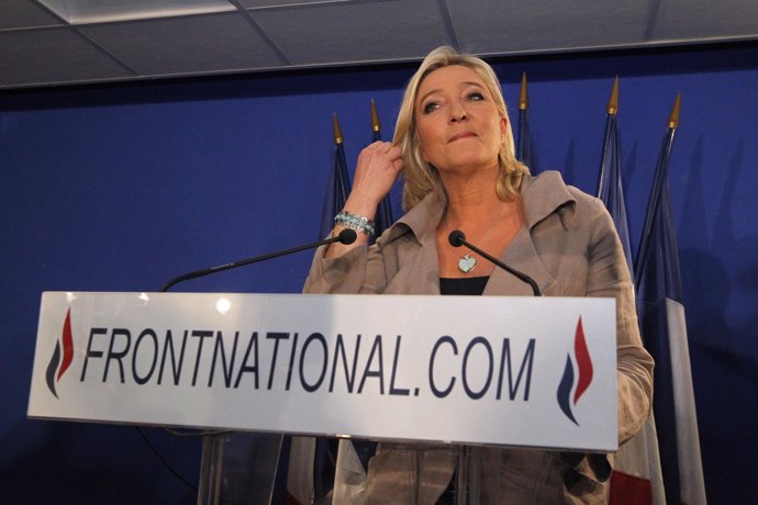 Marine Le Pen, Líder Del Partido Ultraderechista Y Xenofobo Frente Nacional