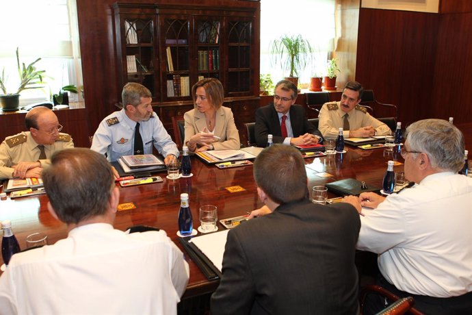 La Ministra Chacón En La Última Reunión Sobre Libia Con Mandos Militares