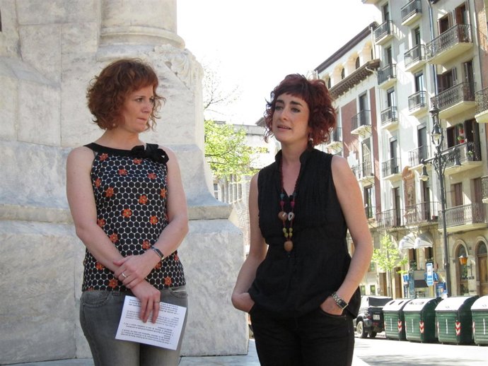 Las portavoces de Bildu Eva Aranguren y Bakartxo Ruiz.