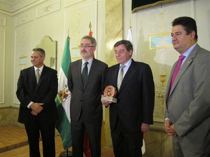 Entrega Del Premio Economía 2010