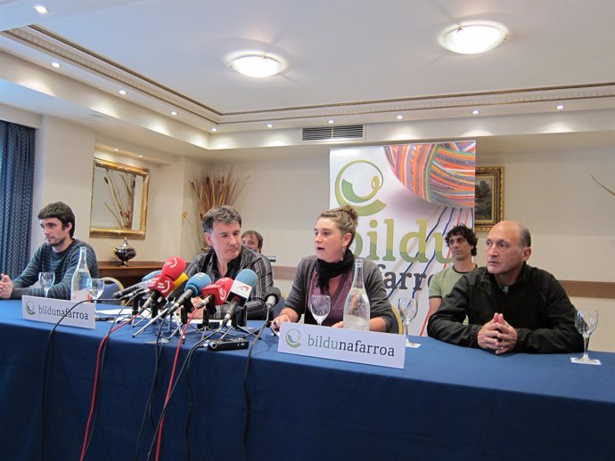 Candidatos De Bildu Presentan Un Acto Público En Alsasua