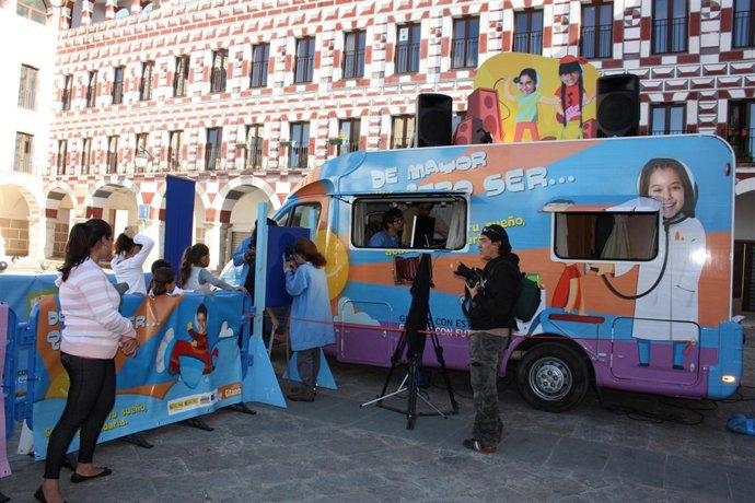 La 'Foto-Furgo' A Su Paso Por Badajoz. 