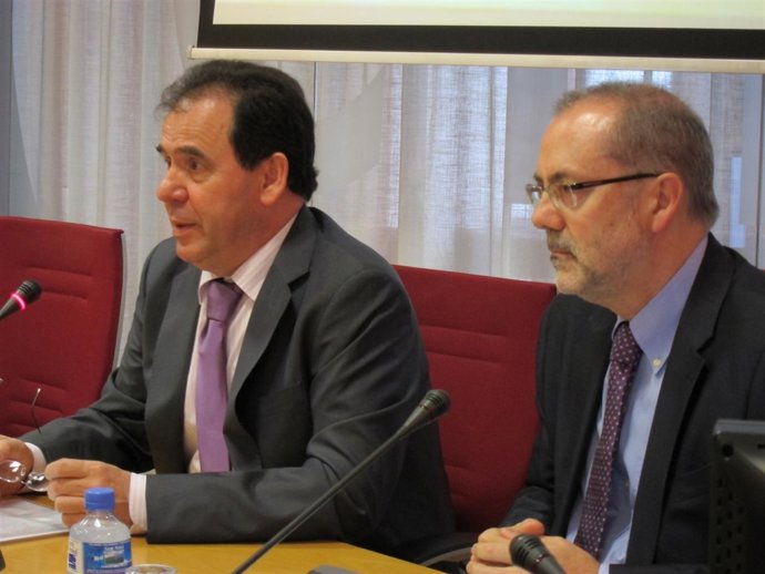 Josep Maria Rañé (Ctesc) Y El Secretario De Economía Y Finanzas De La Generalita