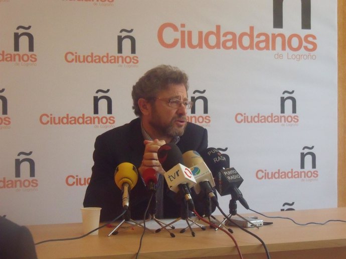 Julio Revuelta, Candidato De Ciudadanos De Logroño Al Ayuntamiento