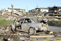 Ascienden a 283 los fallecidos en EEUU a causa de los tornados y las tormentas