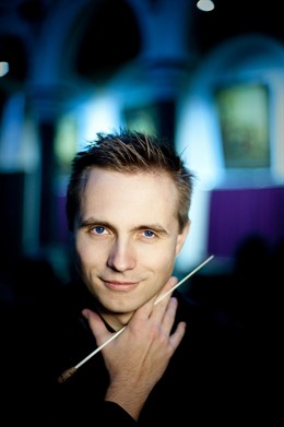 NOTA DE PRENSA Y FOTOGRAFÍA: OST PETRENKO