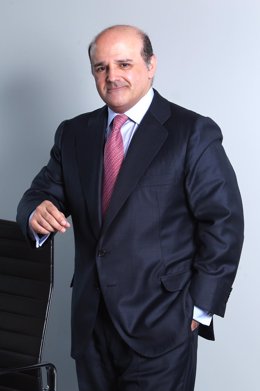 Alfredo García-Valdés, Presidente De American Express España