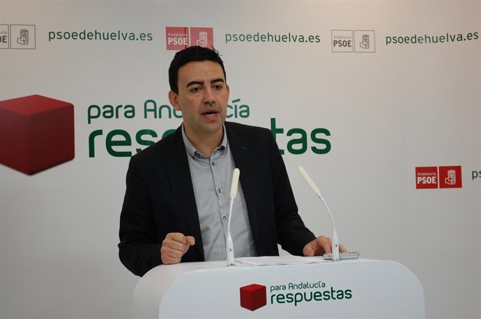 El Portavoz Del Grupo Socialista En El Parlamento Andaluz, Mario Jiménez