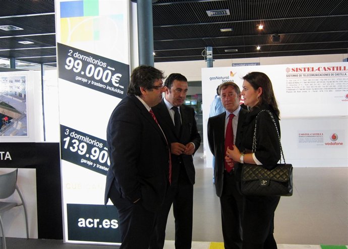 Inauguración De Sivall.