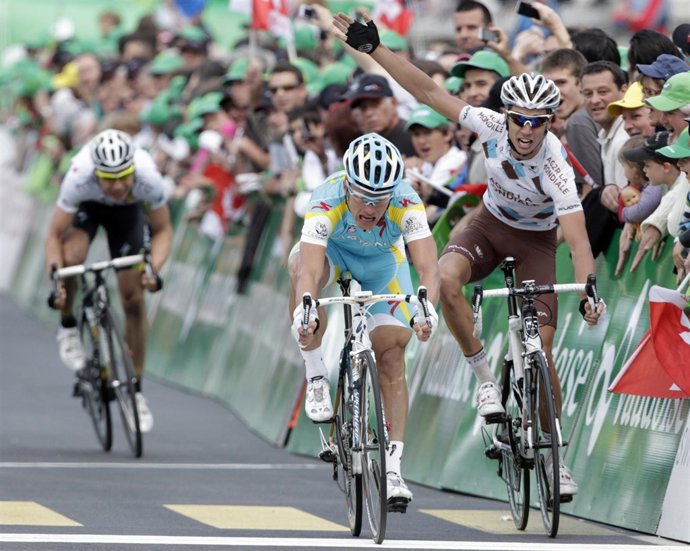 Vinokourov Ganó La Tercera Etapa En El Tour De Romandia