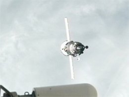 Nave Progress Llega A La ISS