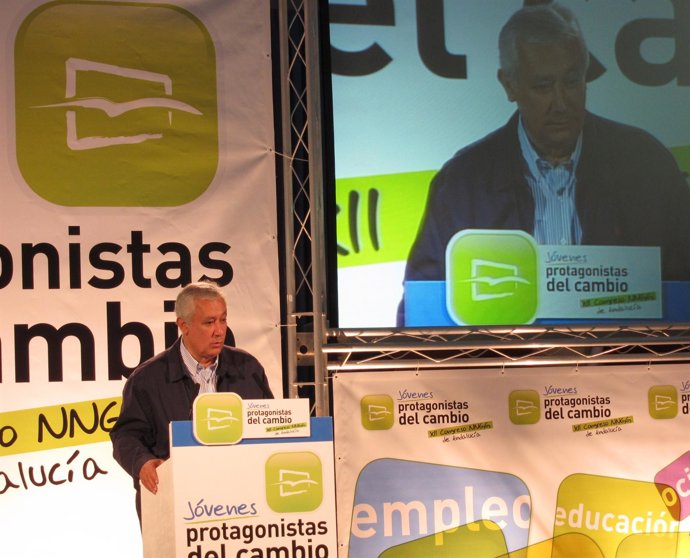 Arenas, En La Clausura El Congreso Regional De NNGG