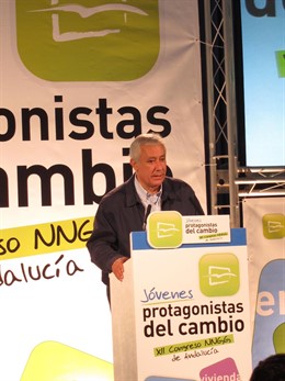 Arenas, En La Clausura Del Congreso Regional De NNGG