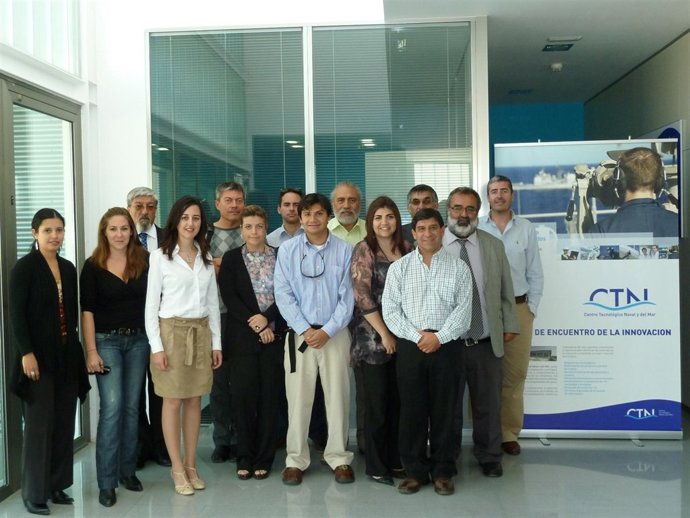 Miembros Del Centro Tecnológico Naval Y Del Mar (CTN) En Chile