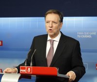 Iglesias: el PP "no tiene credibilidad" para "desacreditar" la televisión pública