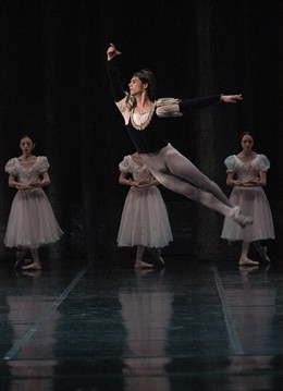 El Bailarín Yebra En Un Momento De La Actuación 