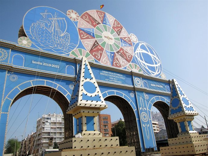 La Portada de la Feria, a la que aún quedan varios remates