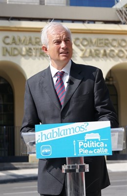 Suárez (PP) Junto Cámara Comercio