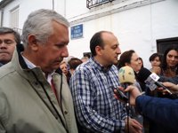 Arenas confía en que las elecciones sean la "brújula del cambio radical en la política"