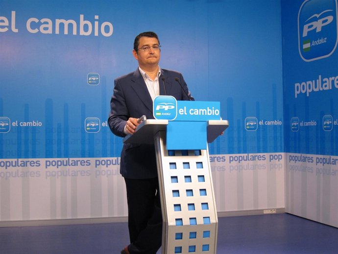 El Secretario General Del PP-A, Antonio Sanz, Hoy En Rueda De Prensa