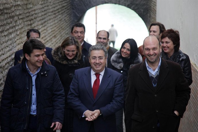 Juan Ignacio Zoido y grupo municipal