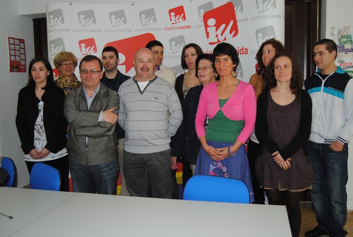 Candidatura De IU En Valdés.