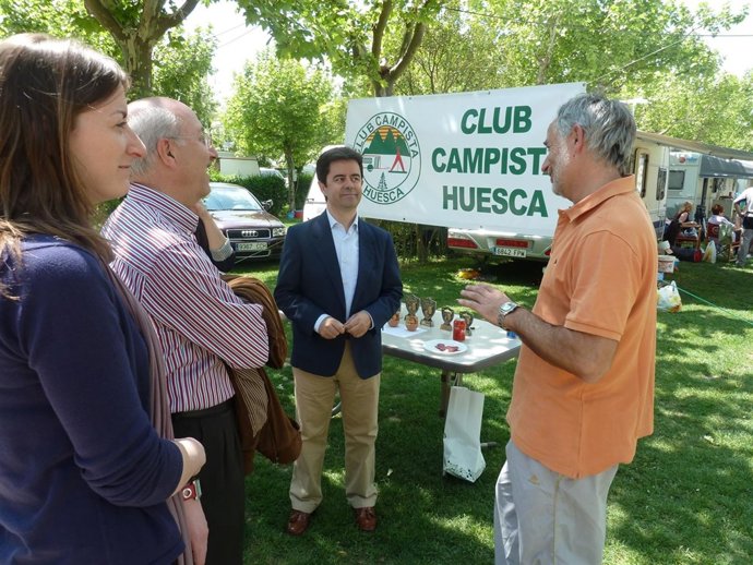 Luis Felipe En El Camping