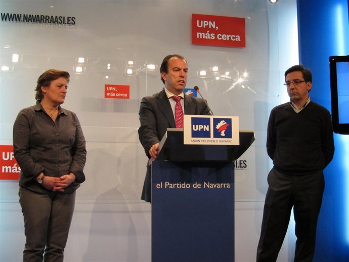 Sagrario Guinduláin, Carlos García Adanero, Y Carlos Salvador.