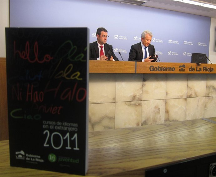 Presentación Cursos Extranjero Con Del Río Y Merino