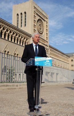 Eloy Suárez En El Seminario
