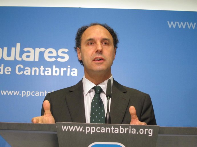 El Presidente Y Candidato Del PP Cántabro, Ignacio Diego