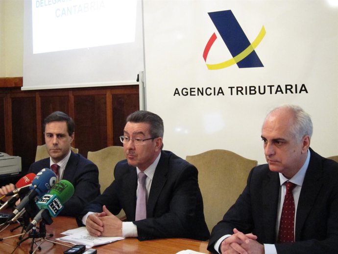 Presentación De La Campaña De La Renta En Cantabria