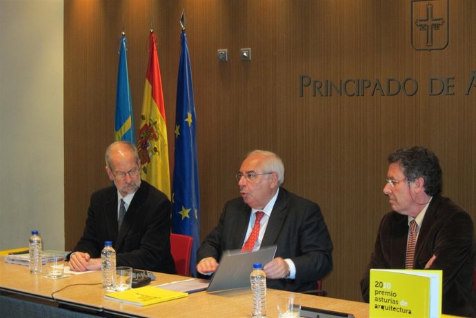 Vicente Álvarez Areces