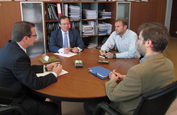 Reunión De Representantes De La Junta De Castilla Y León Con IKEA