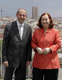 Petra Mateos Y Carlos Espinós