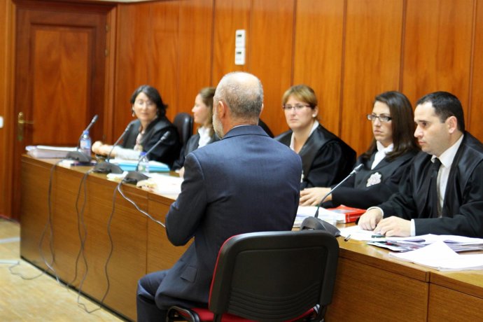 El Acusado De Matar A Su Ex Mujer En El Puerto En 2008 Declara En La Auciencia