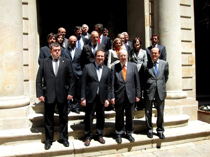 El Alcalde, Jordi Hereu, Con Dirigentes Económicos De Barcelona