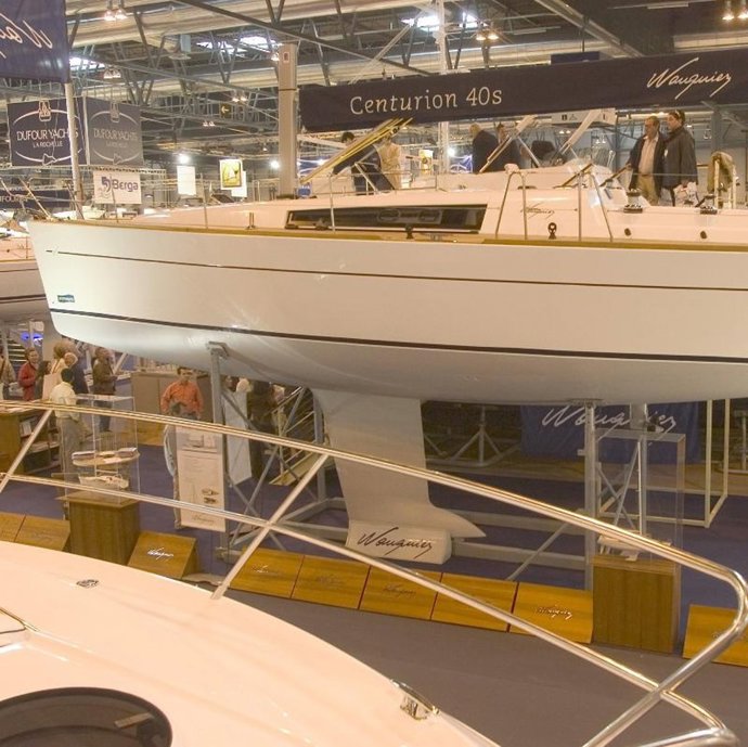 salon nautico madrid foto recurso barco blanco grande