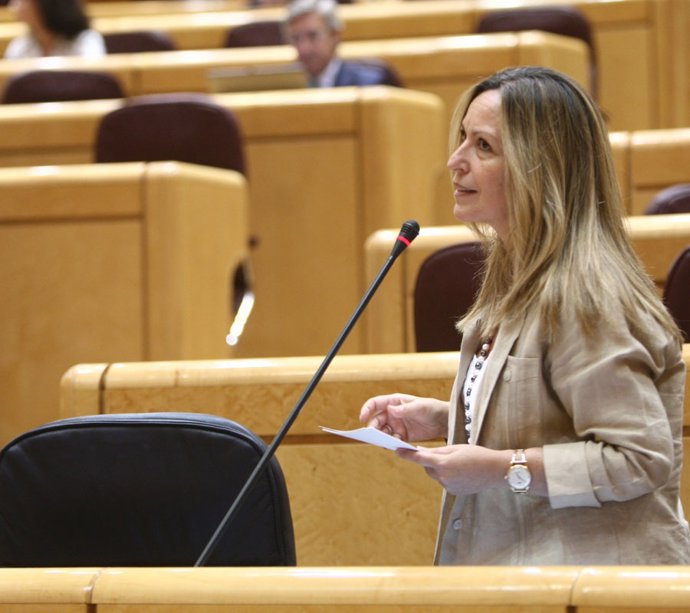 Trinidad Jiménez en el Senado