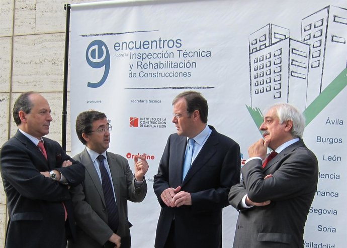 Silván (2D), Poco Antes De Las Jornadas Sobre Ayudas A La ITC.