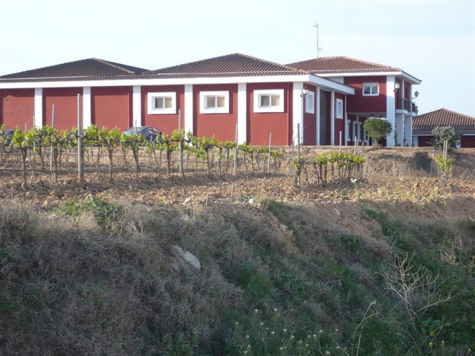 Bodegas Valoria Vendidas
