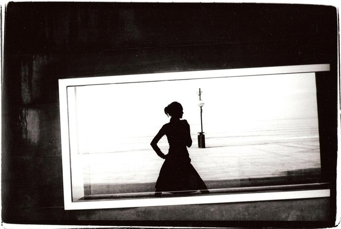 Imagen De Uno De Los Autorretratos De Teresa Landaluce.