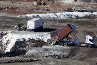 Ecologistas solicitan a la Junta el cierre cautelar del vertedero de Nerva por "una mala gestión"