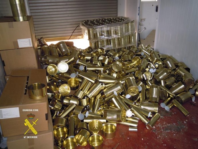 Latas Recuperadas En La Operación