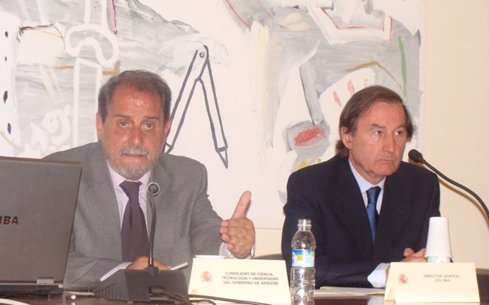 Consejero De Ciencia, Tecnología Y Universidad Ha Asistido A Las Jornadas De Inv