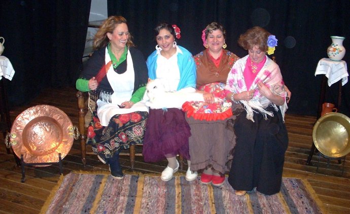 Actrices Del Grupo Trasantié