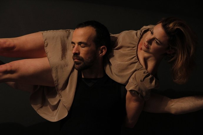 La Coja Dansa Presenta Accidia En El Teatre Rialto